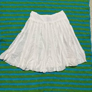 A-line white cotton New York & Company skirt